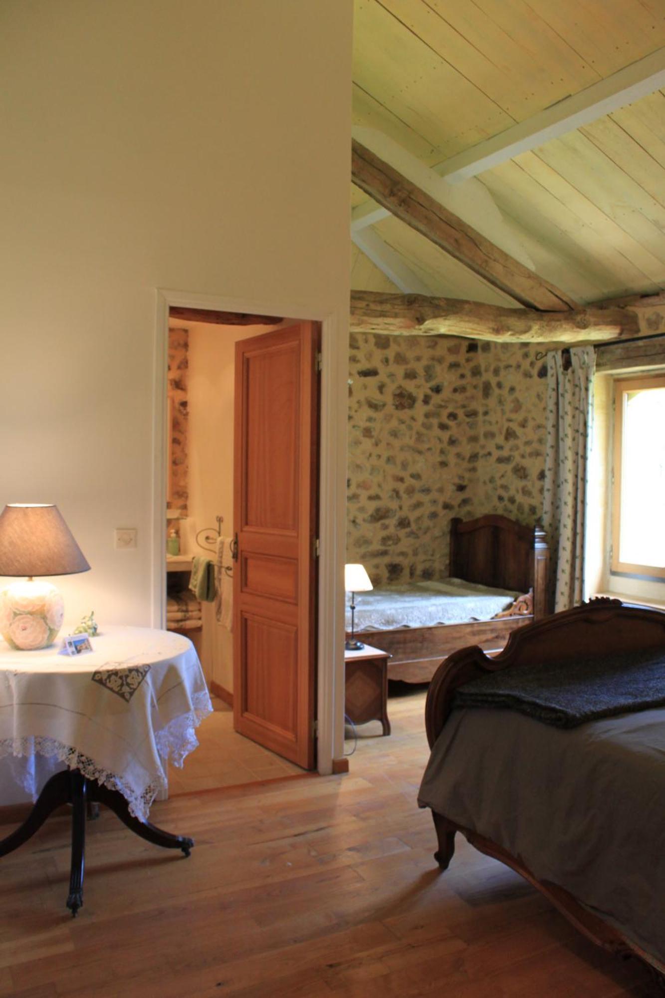 Chambres d'Hôtes Léone Haute Saint-Avit-Rivière Esterno foto